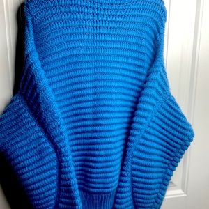 Gorgeous knitted H&M sweater